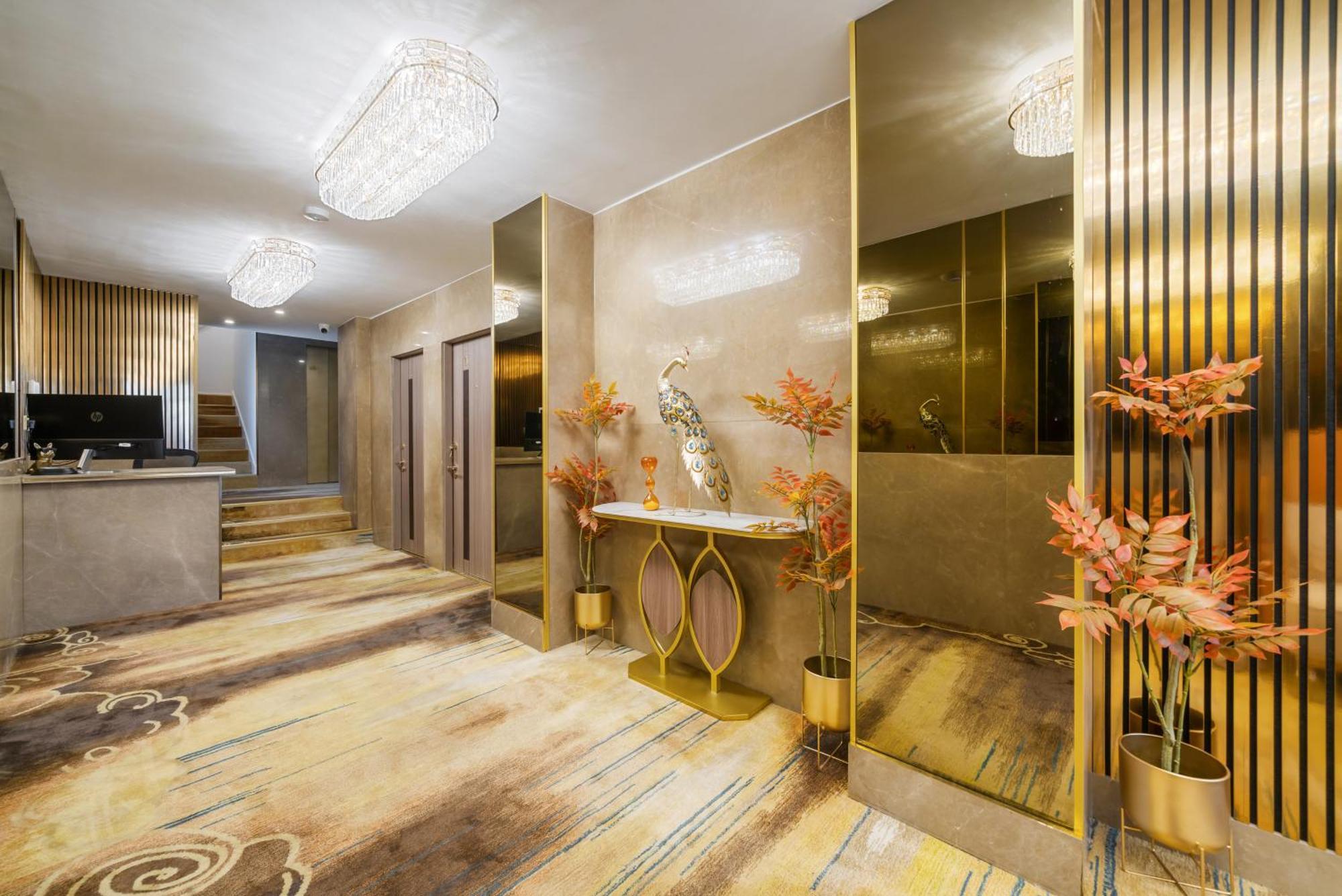 Spectacular 3 Bedroom Penthouse With Private Terrace In Prestigious Mayfair H13 *